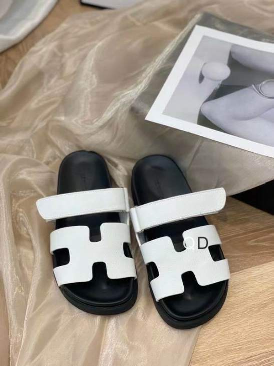 Picture of Hermes Slippers _SKUHermessz35-45GDT01311620
